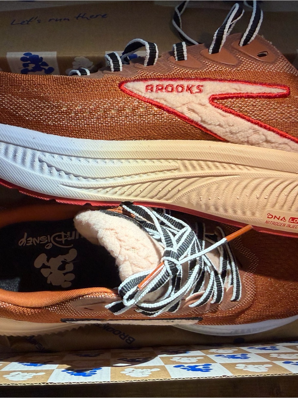 Brooks Chip 'n' Dale Running Shoes - Rust & Blush Pink - Picture 3 of 7